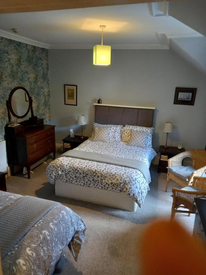 The Tushielaw Inn Selkirk Eksteriør billede