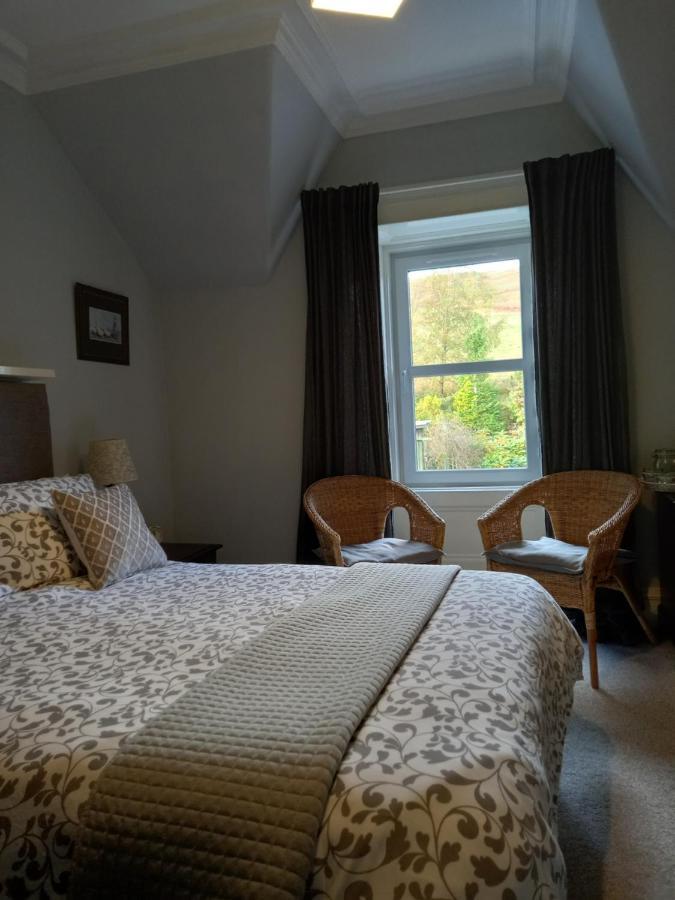 The Tushielaw Inn Selkirk Eksteriør billede
